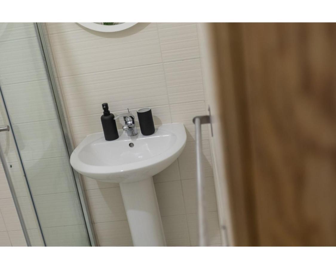 Central Belfast Apartments Eden Экстерьер фото